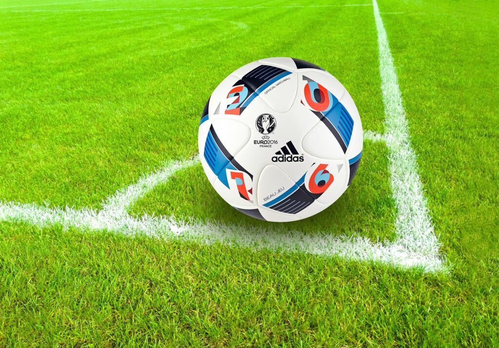 Hol nézd Portugália – Horvátország mérkőzését Lisszabonban? Kivetítők és sportbárok július 2-án